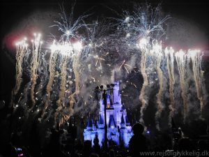 Wishes Nighttime Spectacular Show ved Cinderella Castle i Magic Kingdom