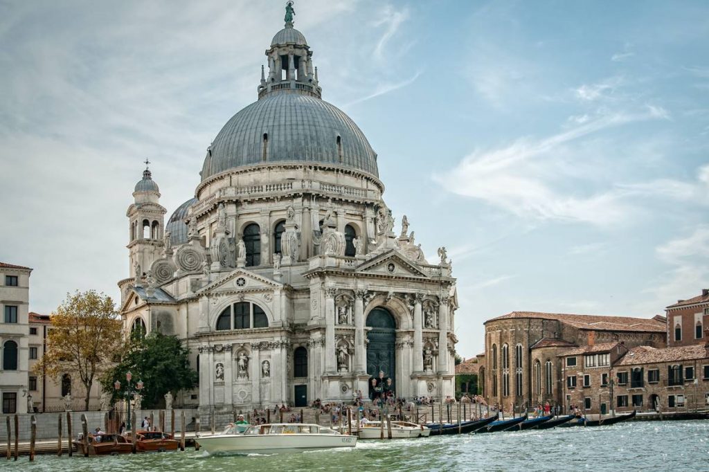 Basilica di Santa Maria della Salute - Rejs Dig Lykkelig