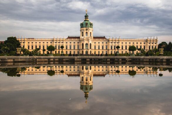 De Smukkeste Slotte i Berlin - Charlottenburg Palace - Rejs Dig Lykkelig