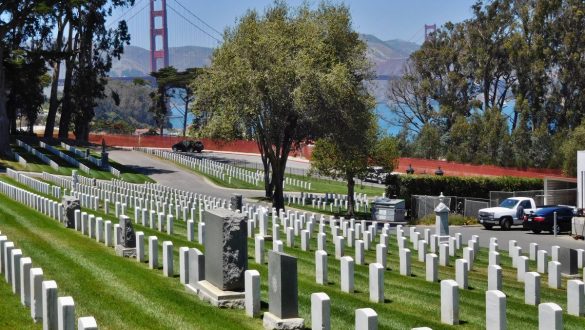 Fotodagbog fra San Francisco - Kirkegård med udsigt til Golden Gate - Rejsdiglykkelig.dk