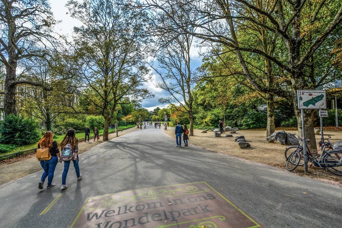 Must see seværdigheder og oplevelser i Amsterdam - Vondelpark - Rejs Dig Lykkelig