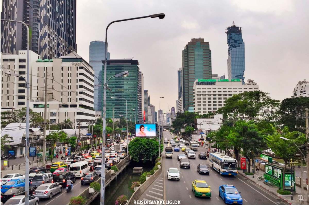 Oplevelser og Seværdigheder i Bangkok - Trafik - Rejs Dig Lykkelig