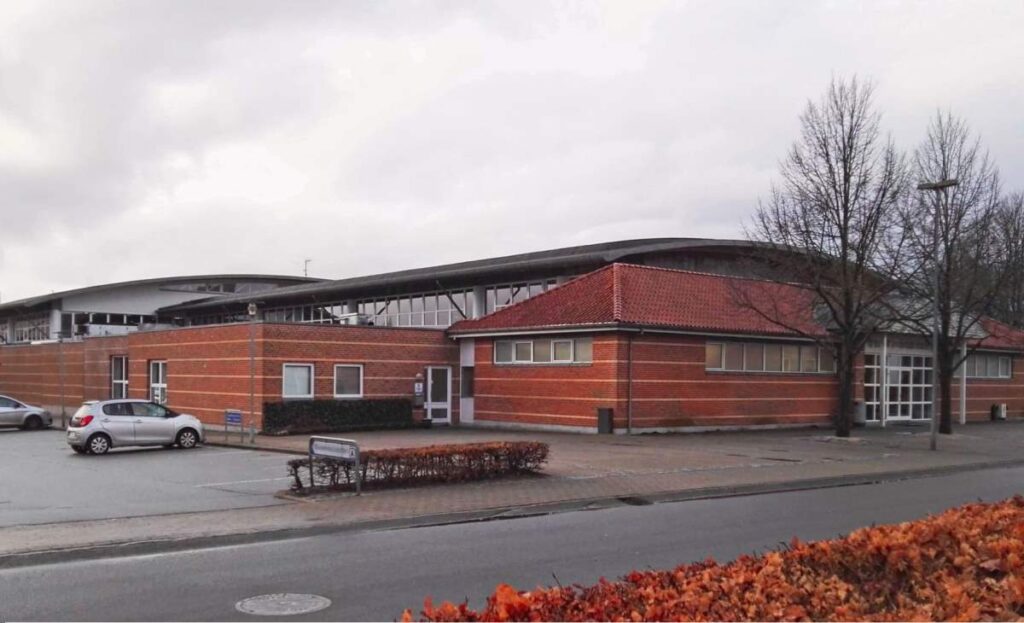 Indendørs Oplevelser i Herning - Ikast Svømmecenter - Rejs Dig Lykkelig Ikast Svømmecenter - Rejs Dig Lykkelig