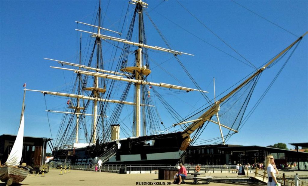 Fregatten Jylland - Rejs Dig Lykkelig