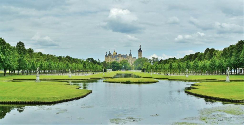 12 Eventyrlige Slotte i Tyskland - Schloss Schwerin - Rejs Dig Lykkelig 12 Eventyrlige Slotte i Tyskland - Schloss Schwerin - Rejs Dig Lykkelig