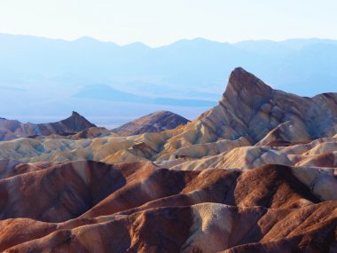 Guide til Death Valley - Zabriskie Point - Rejs Dig Lykkelig