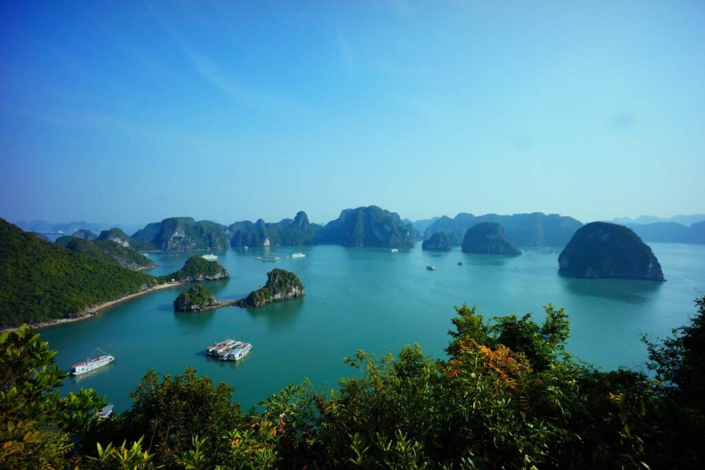 Halong Bay - Rejs Dig Lykkelig