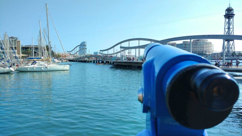 De Bedste Steder til Shopping i Barcelona - Maremagnum - Rejs Dig Lykkelig