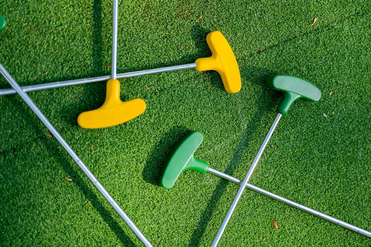 Mini Golf - Rejs Dig Lykkelig