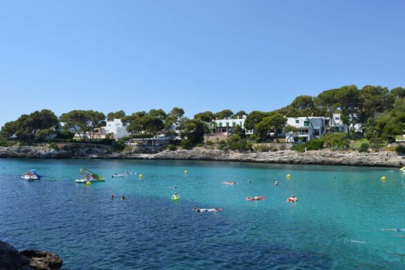 Guide til de Bedste Steder at Bo på Mallorca - Cala d'Or - Rejs Dig Lykkelig
