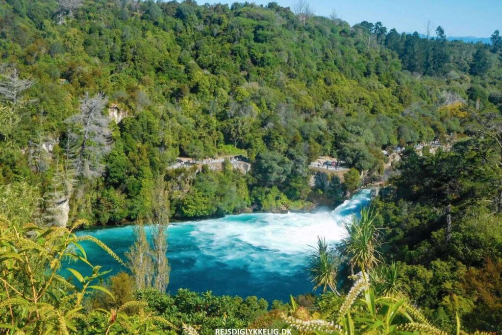 Huka Falls - Rejs Dig Lykkelig