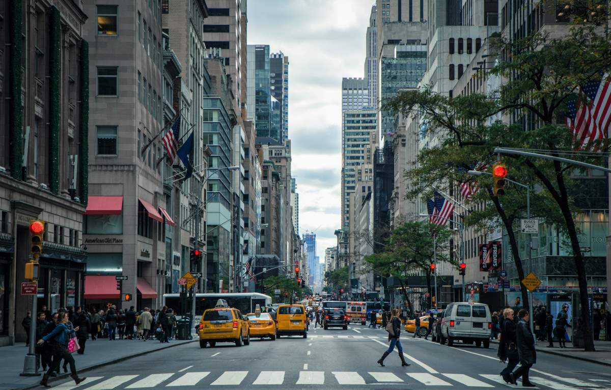 De Bedste Steder til Shopping i New York - Fifth Avenue - Rejs Dig Lykkelig