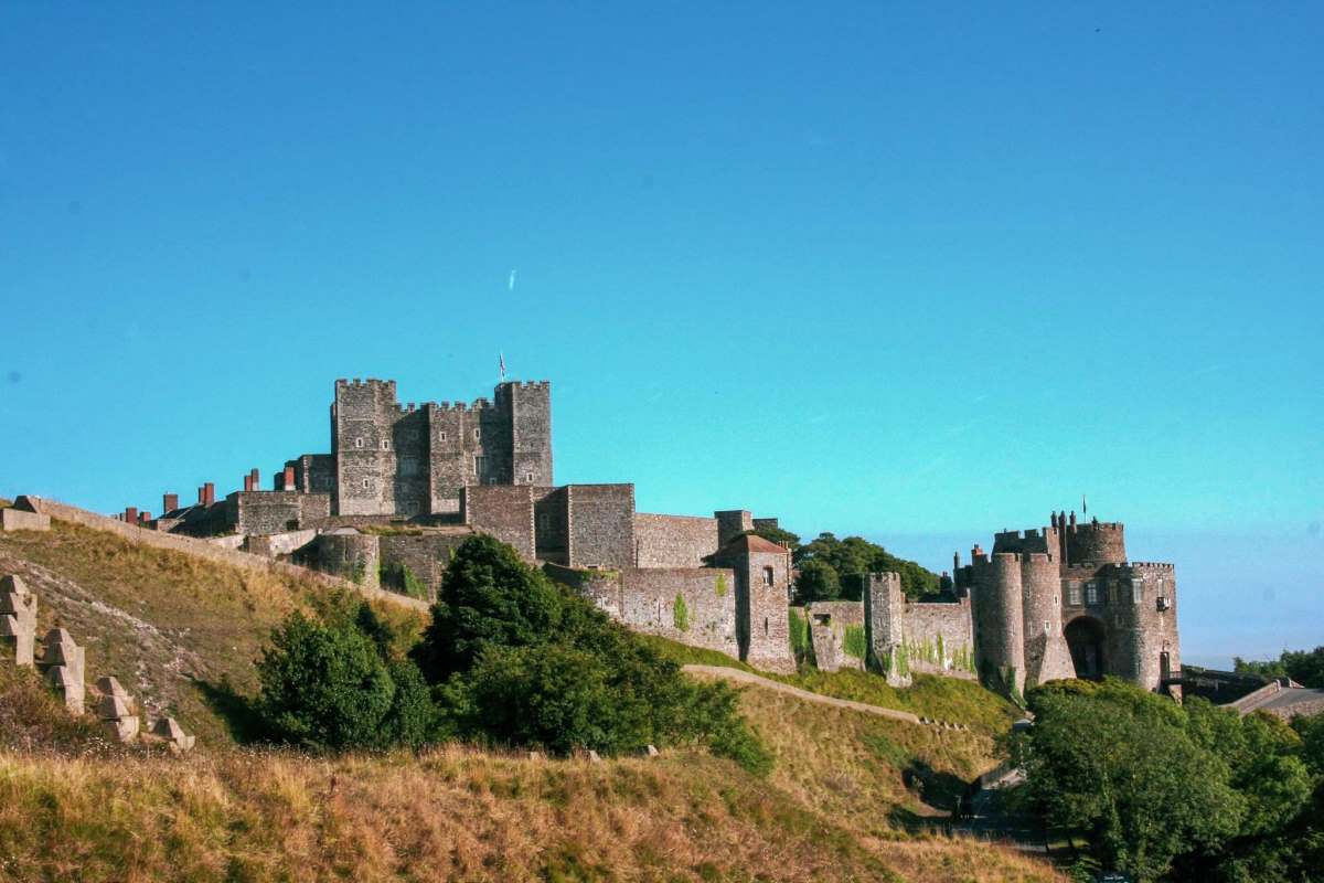 Fortryllende Slotte i London og Omegn - Dover Castle - Rejs Dig Lykkelig