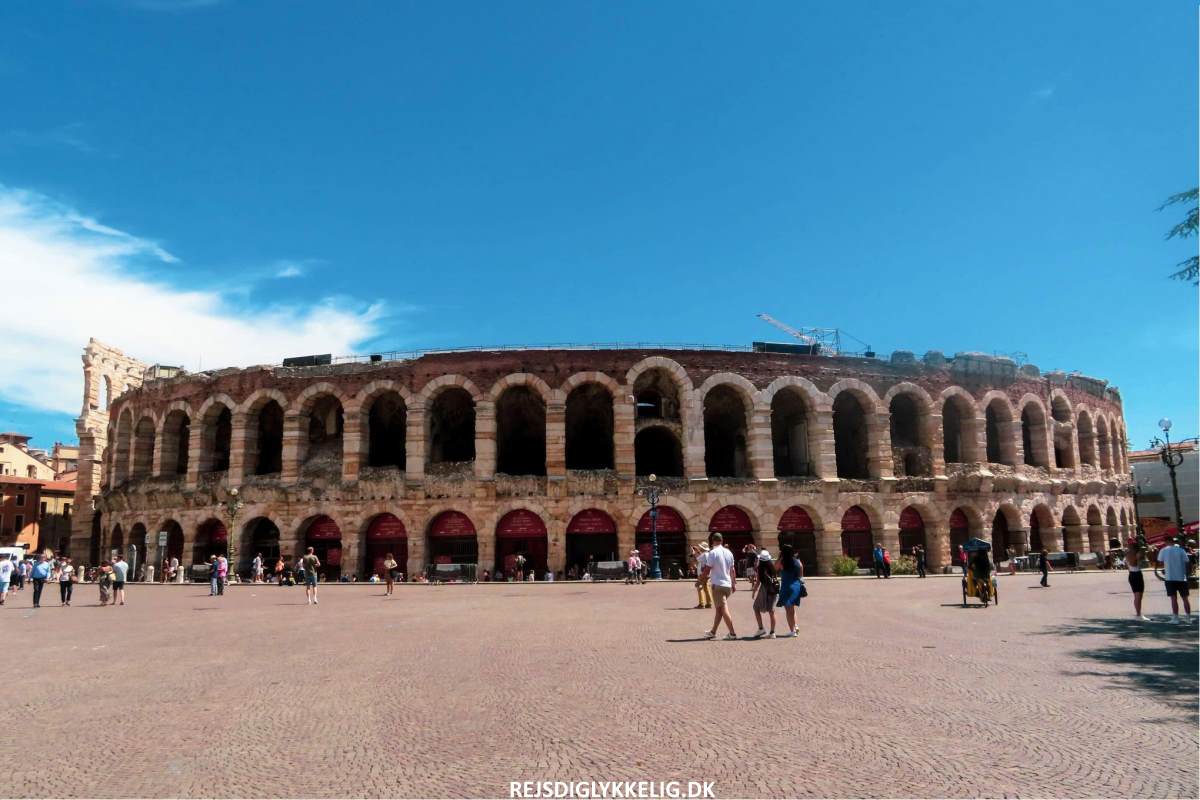 Seværdigheder og Oplevelser i Verona - Arena di Verona - Rejs Dig Lykkelig