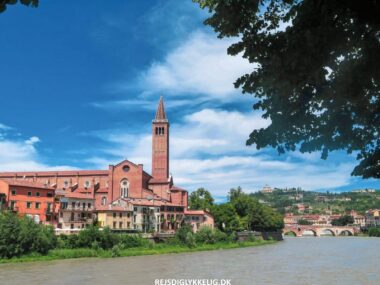 Seværdigheder og Oplevelser i Verona - Sant’Anastasia - Rejs Dig Lykkelig