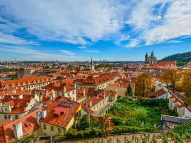 Hvor skal man bo i Prag - Guide til de bedste steder at bo som turist - Rejs Dig Lykkelig