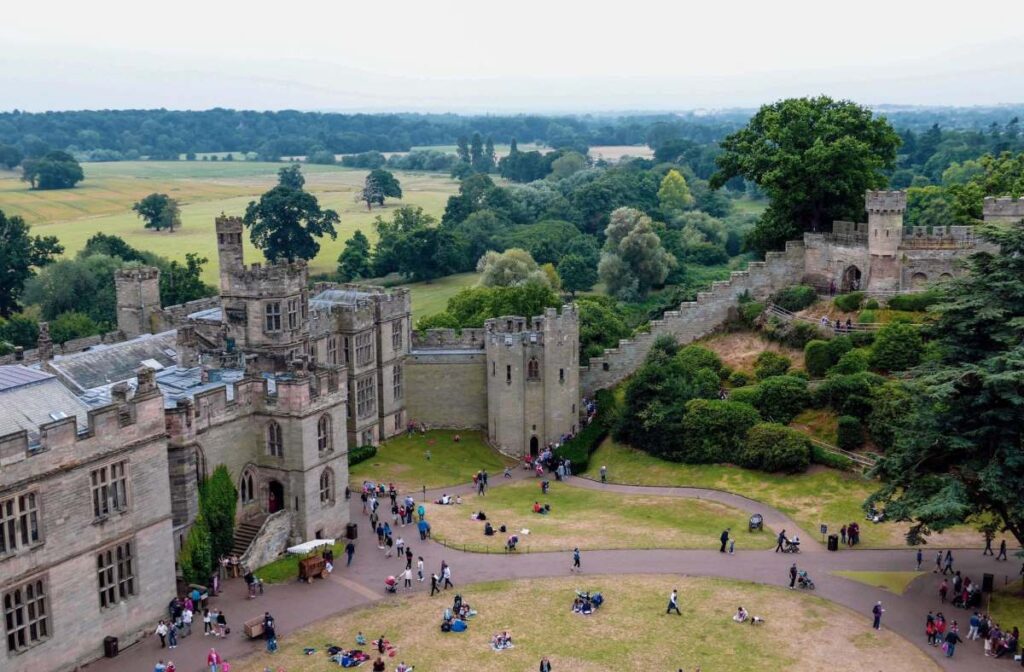 Dagsture og Udflugter fra London - Warwick Slot - Rejs Dig Lykkelig