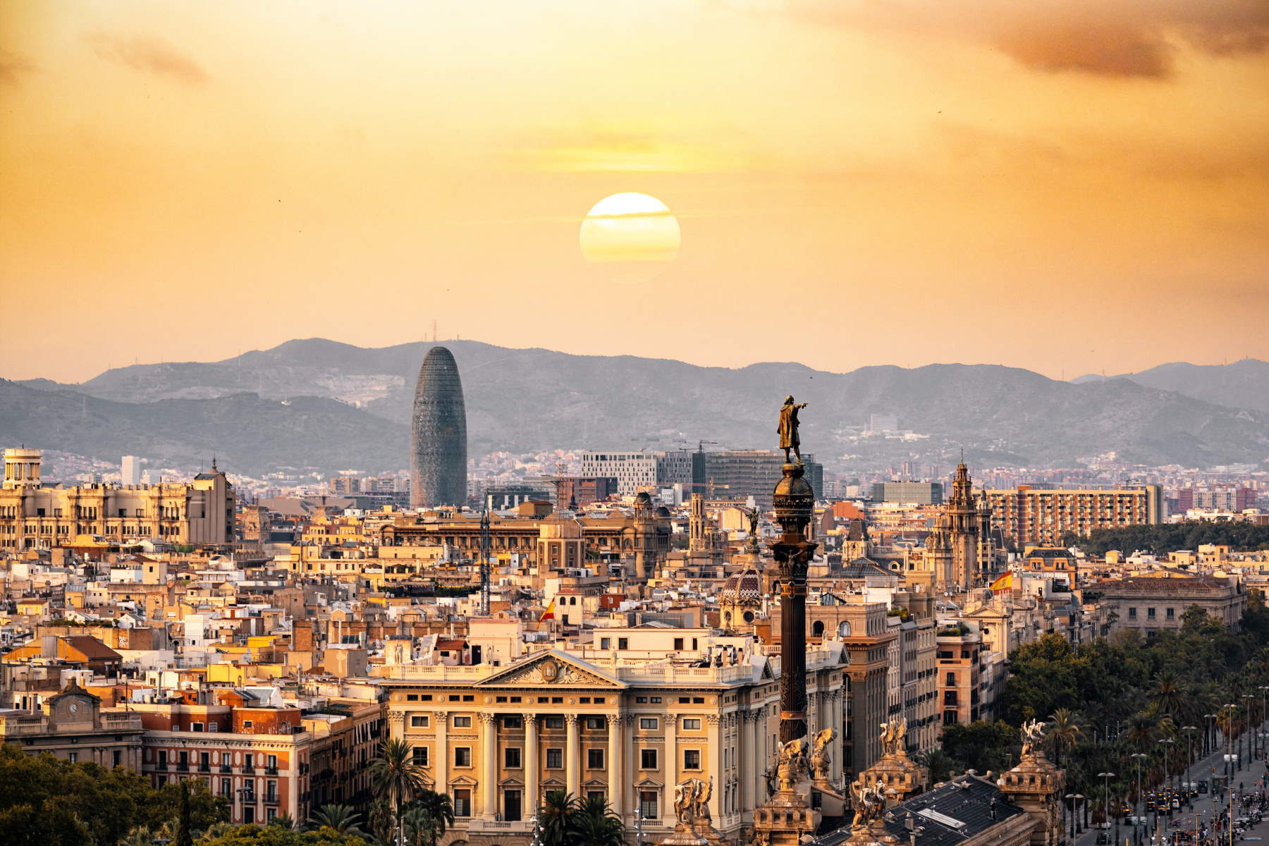 Find Billige Pakkerejser til Barcelona - Rejs Dig Lykkelig