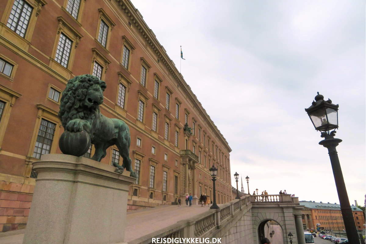Seværdigheder og Oplevelser i Stockholm - Kongeslottet - Rejs Dig Lykkelig