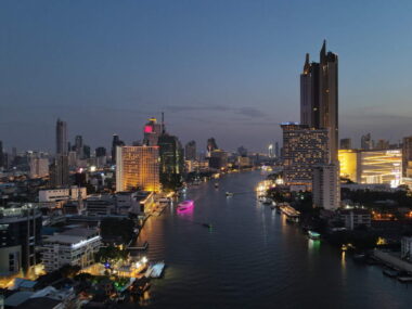Hvor skal man bo i Bangkok - Riverside - Rejs Dig Lykkelig