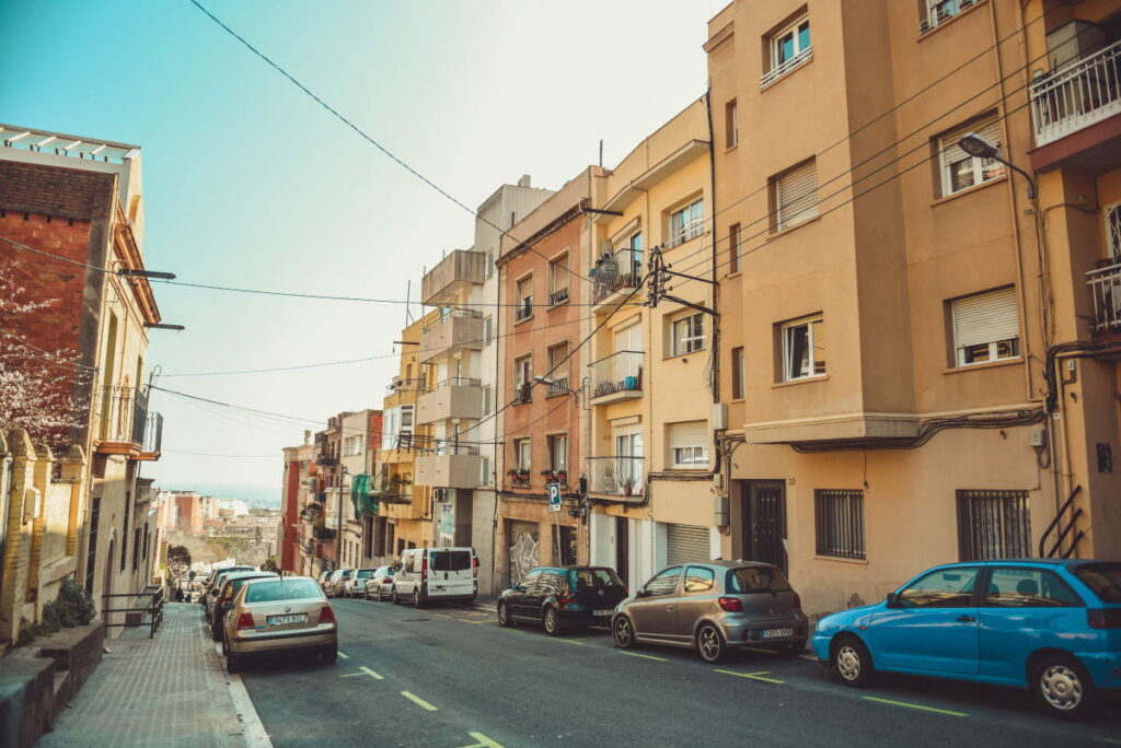 Kør-selv-ferie i Spanien; Ting du skal vide - Parkering - Rejs Dig Lykkelig