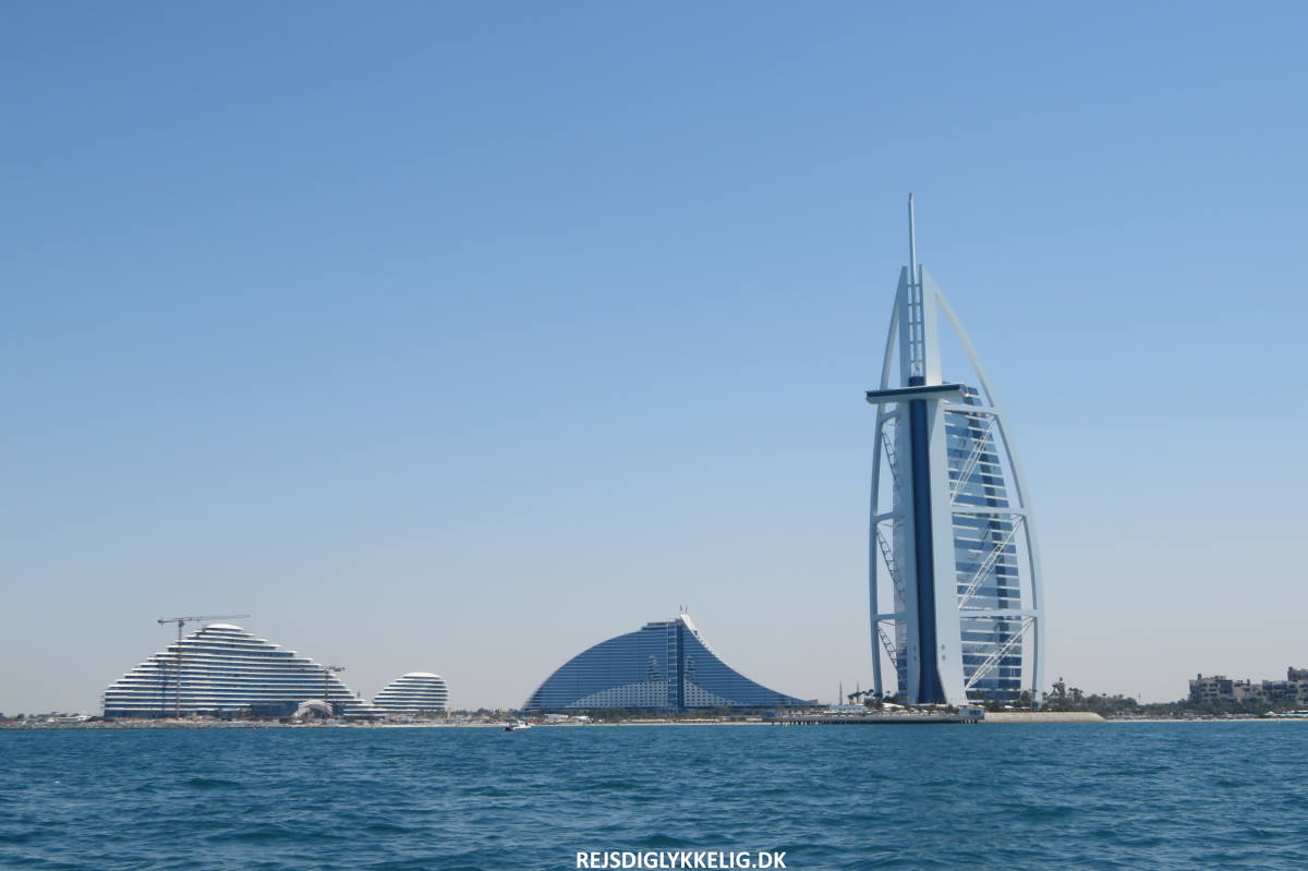 Seværdigheder og Oplevelser i Dubai - Burj al-Arab - Rejs Dig Lykkelig