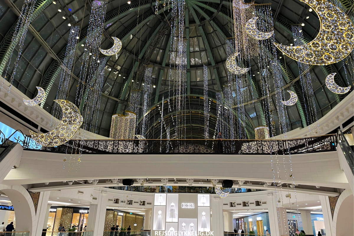 Mall of Emirates - Rejs Dig Lykkelig