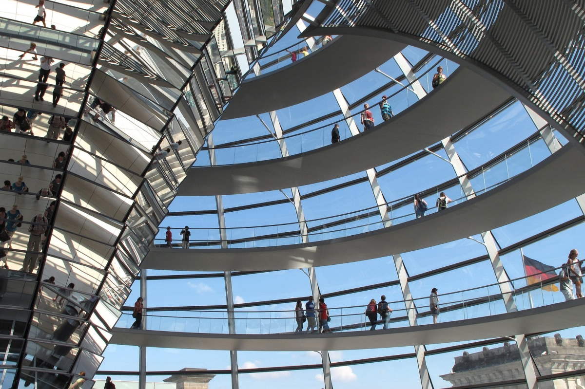 Reichstag - Rejs Dig Lykkelig