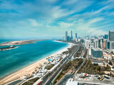 Seværdigheder og Oplevelser i Abu Dhabi - Rejs Dig Lykkelig