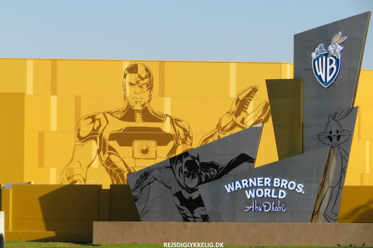 Seværdigheder og Oplevelser i Abu Dhabi - Warner Bros World - Rejs Dig Lykkelig