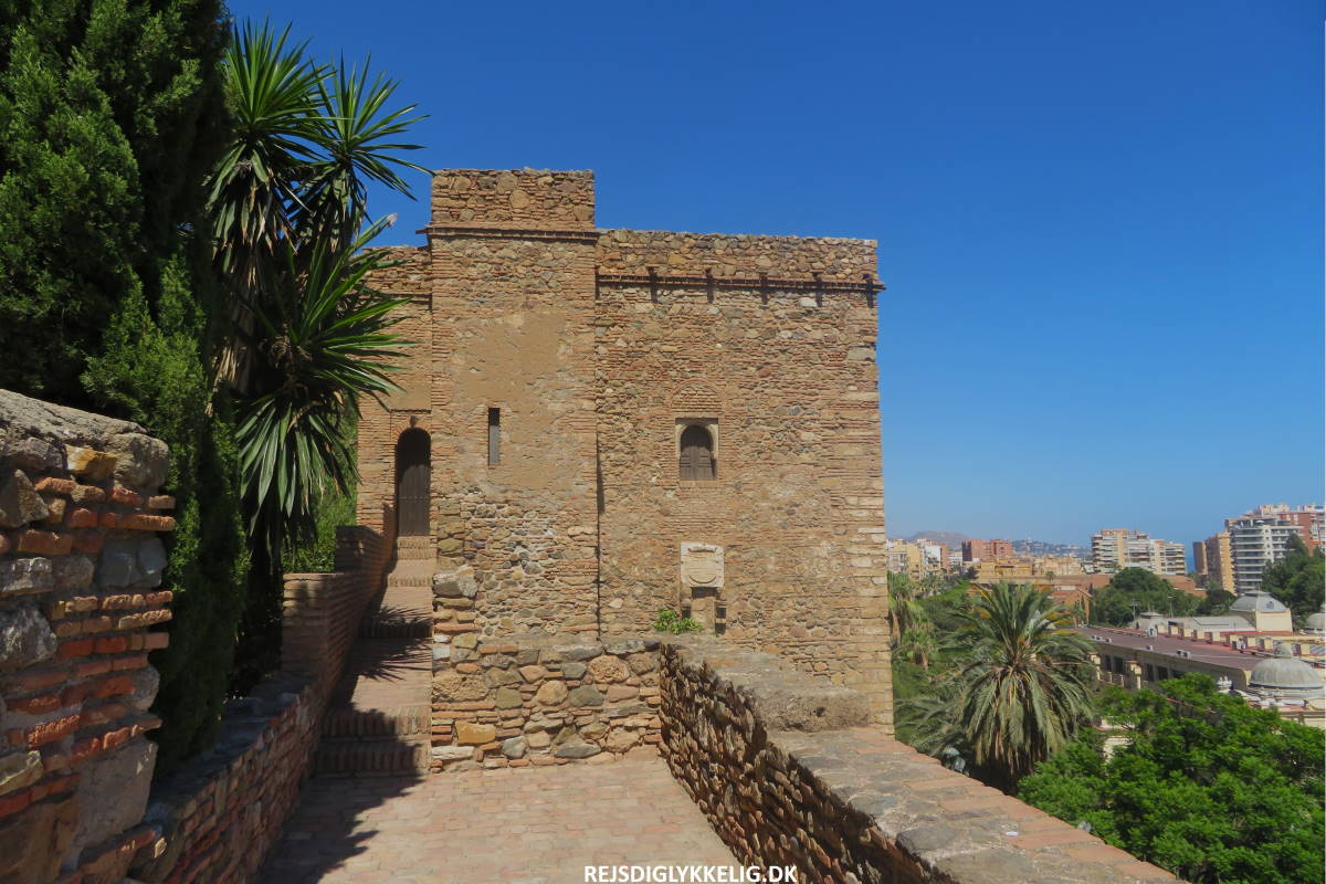Seværdigheder og Oplevelser i Malaga - Alcazaba - Rejs Dig Lykkelig