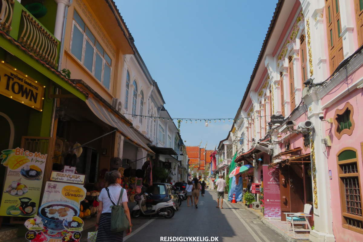 Seværdigheder og Oplevelser på Phuket - Phuket Old Town - Rejs Dig Lykkelig