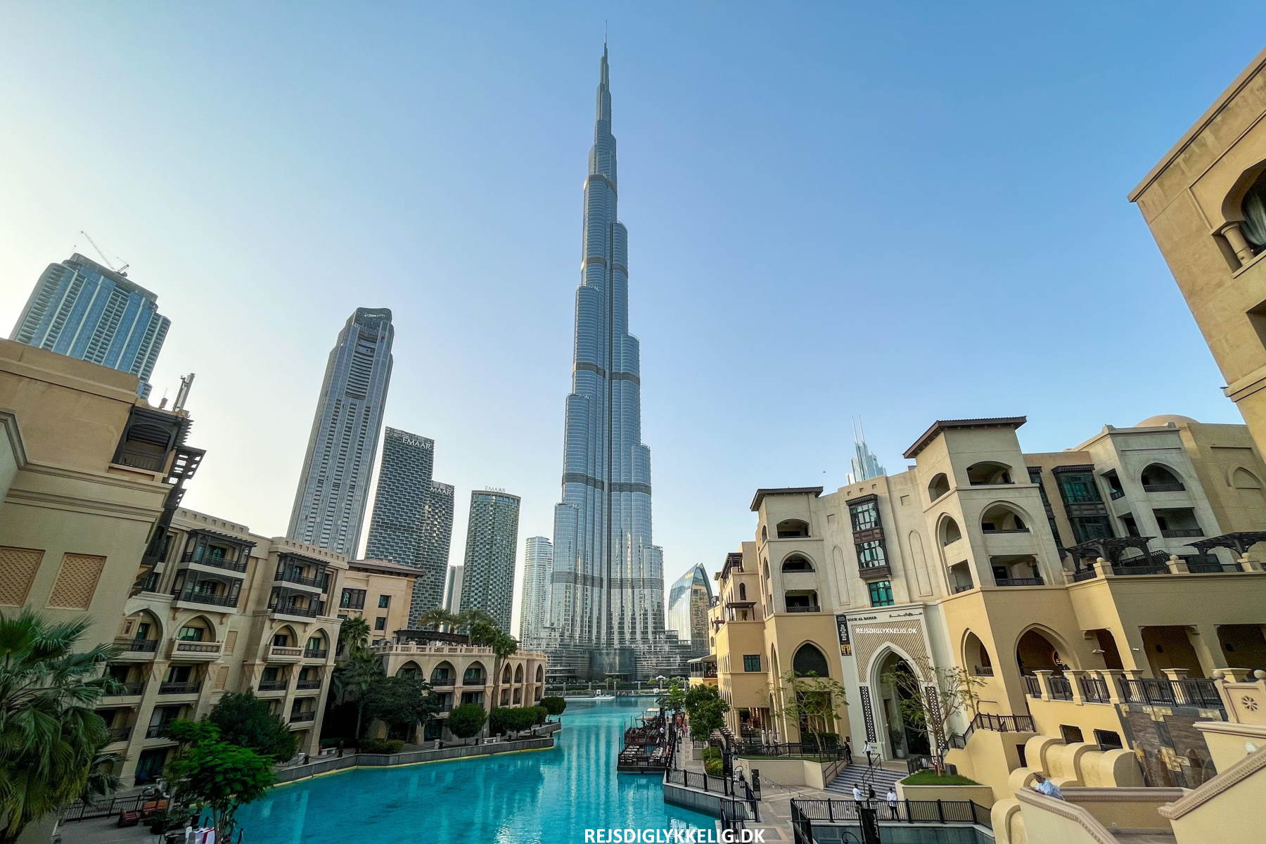 Besøg Burj Khalifa - Verdens højeste bygning - Rejs Dig Lykkelig