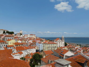 Seværdigheder og Oplevelser i Lissabon - Alfama - Rejs Dig Lykkelig