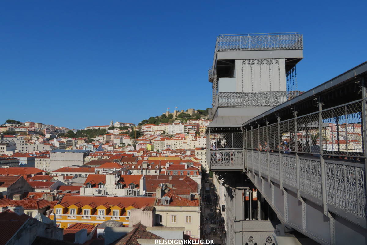 Seværdigheder og Oplevelser i Lissabon - Santa Justa-elevatoren - Rejs Dig Lykkelig