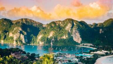 Hvor skal man bo på Phi Phi-øerne - Rejs Dig Lykkelig