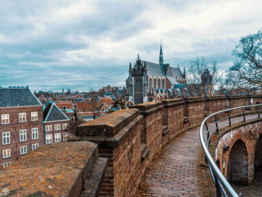 Skønne Byer i Holland - Leiden - Rejs Dig Lykkelig