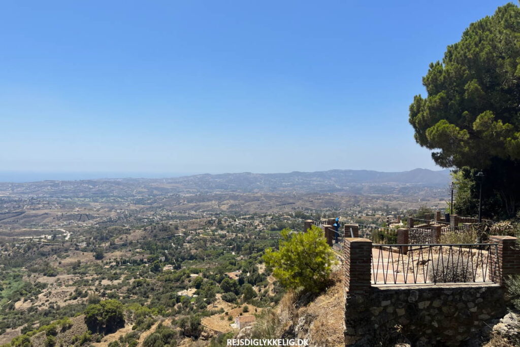 Seværdigheder og Oplevelser i Mijas - Parque La Muralla - Rejs Dig Lykkelig Parque La Muralla - Rejs Dig Lykkelig