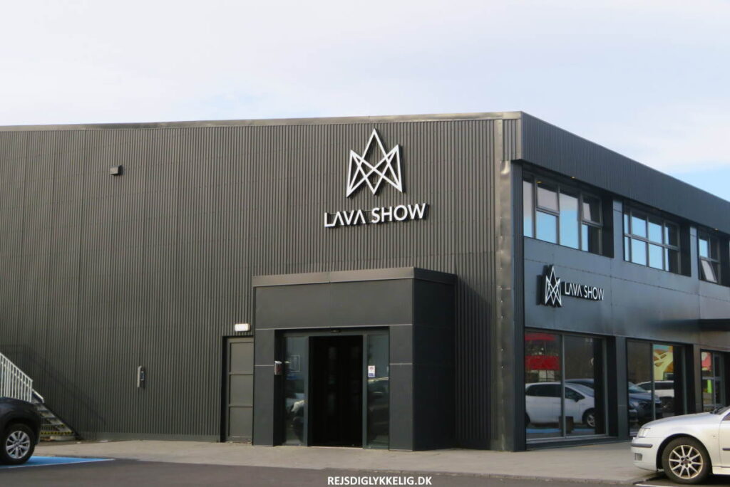 Lava Show - Rejs Dig Lykkelig