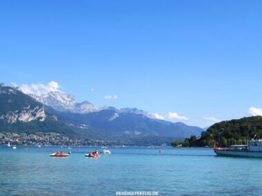 Seværdigheder og Oplevelser i Annecy - Lac d’Annecy - Rejs Dig Lykkelig