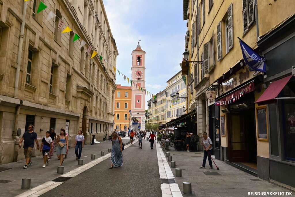 Udforsk Den Gamle Bydel i Nice - Far vildt - Rejs Dig Lykkelig