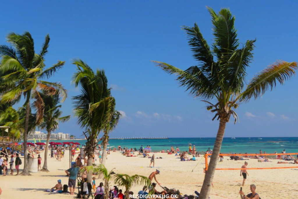 Seværdigheder og Oplevelser i Playa del Carmen - Nyd strandene - Rejs Dig Lykkelig