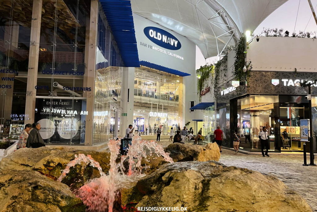 Tag på shopping - Rejs Dig Lykkelig