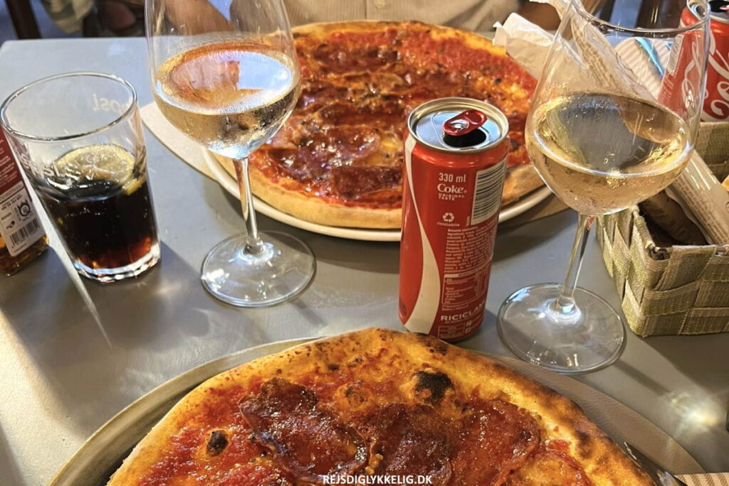 Seværdigheder og Oplevelser i Lido di Jesolo - Nyd restaurantscenen - Rejs Dig Lykkelig