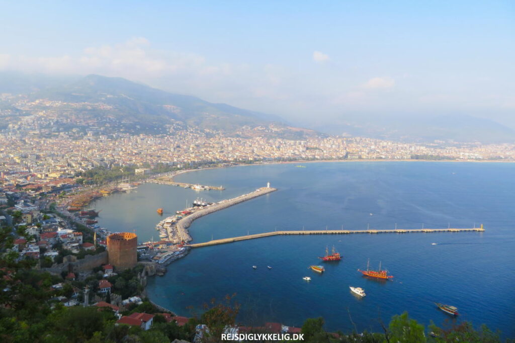 Udsigten fra klippehalvøen - Rejs Dig Lykkelig