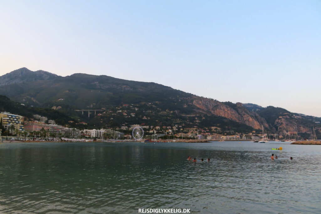 Vores Rejsebudget i Frankrig og Schweiz 2024 - Rejs Dig Lykkelig