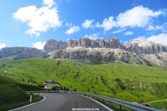 Seværdigheder og Oplevelser i Dolomitterne - Dolomittervejen - Rejs Dig Lykkelig